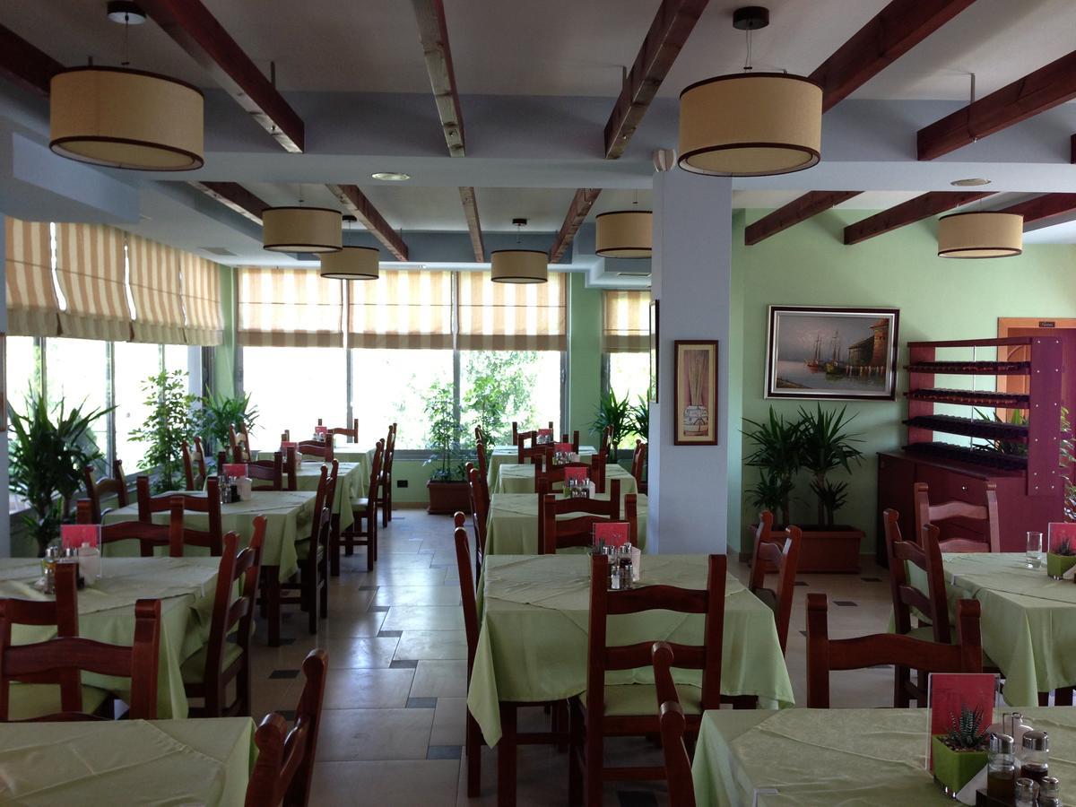 Hotel Alba Shëngjin エクステリア 写真