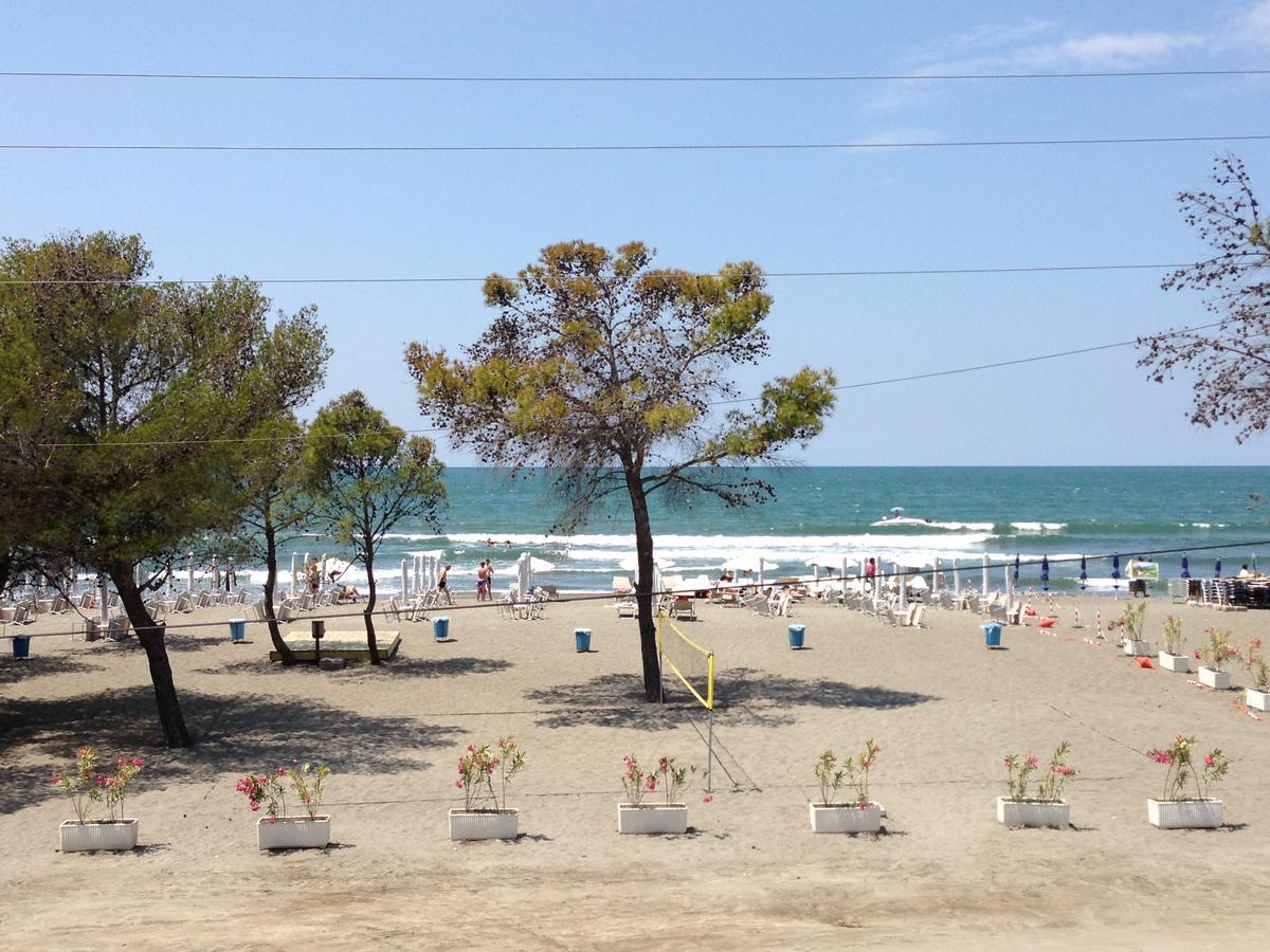 Hotel Alba Shëngjin エクステリア 写真