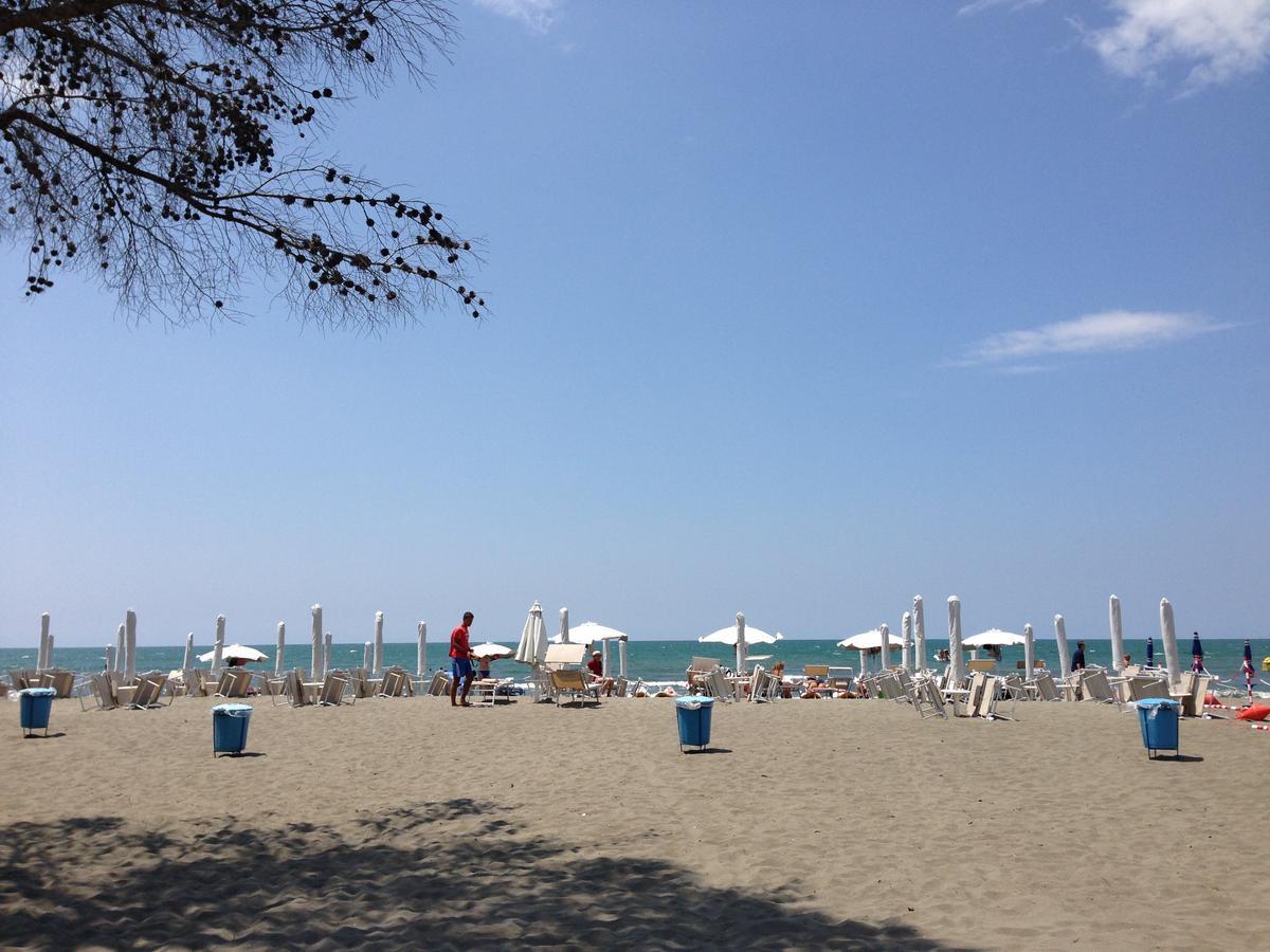 Hotel Alba Shëngjin エクステリア 写真