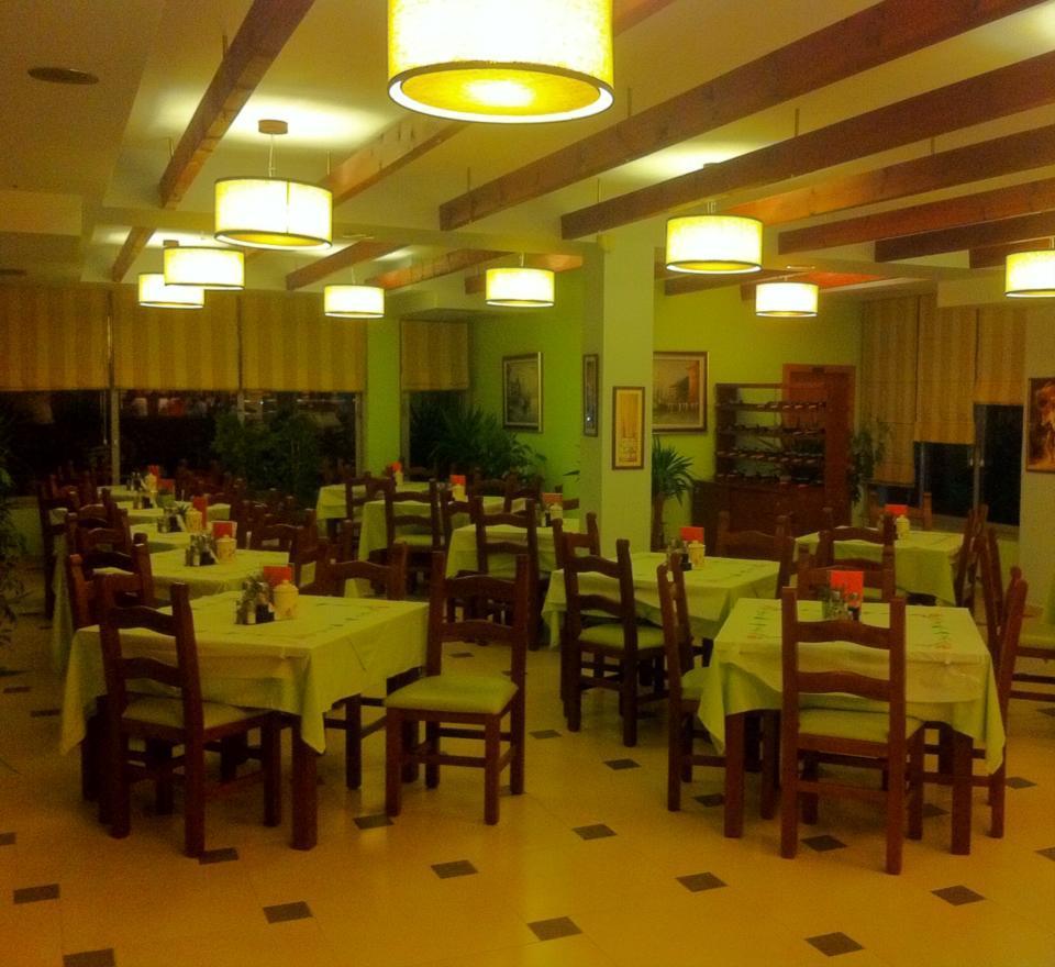 Hotel Alba Shëngjin エクステリア 写真